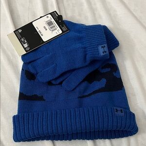 Under Armour Blue and Black Camo Beanie and Gloves